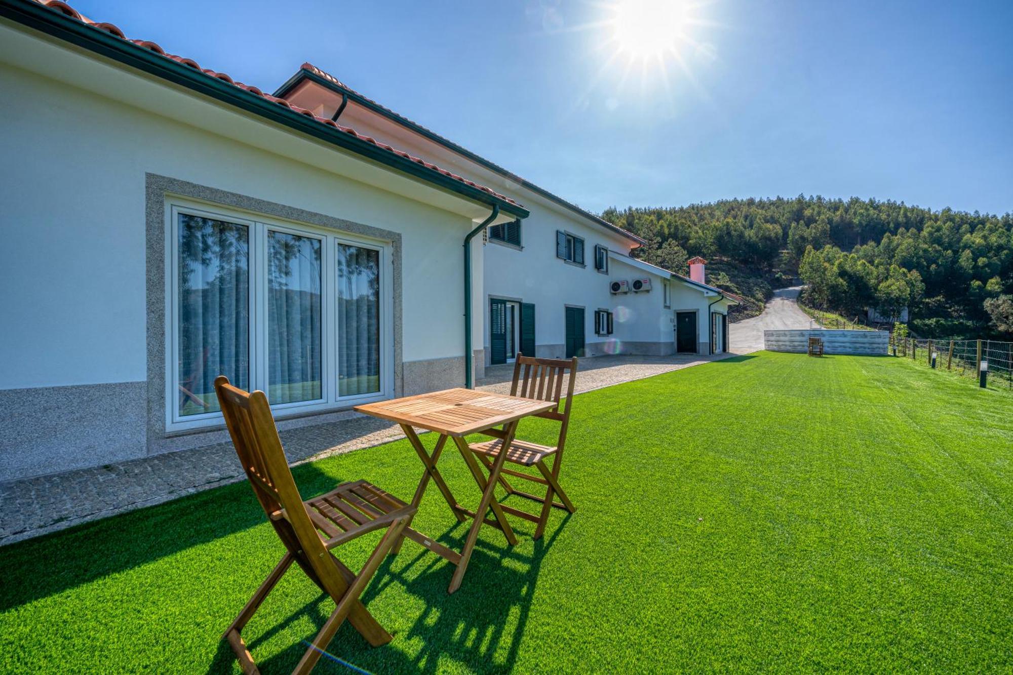 Central Suites Arouca Luaran gambar